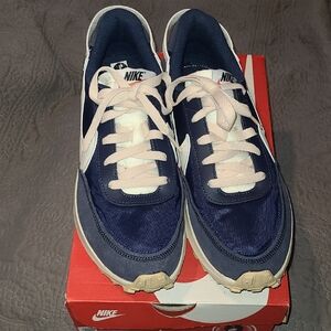 Nike Waffle Debut Midnight Blue and Cream Size 9